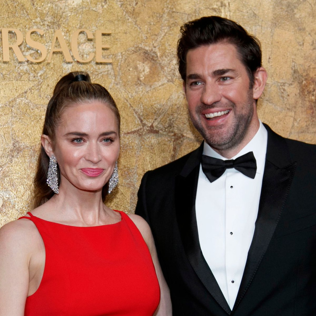 image.title Emily Blunt: Fans wollen ihren Ehemann John Krasinski mit einer  image