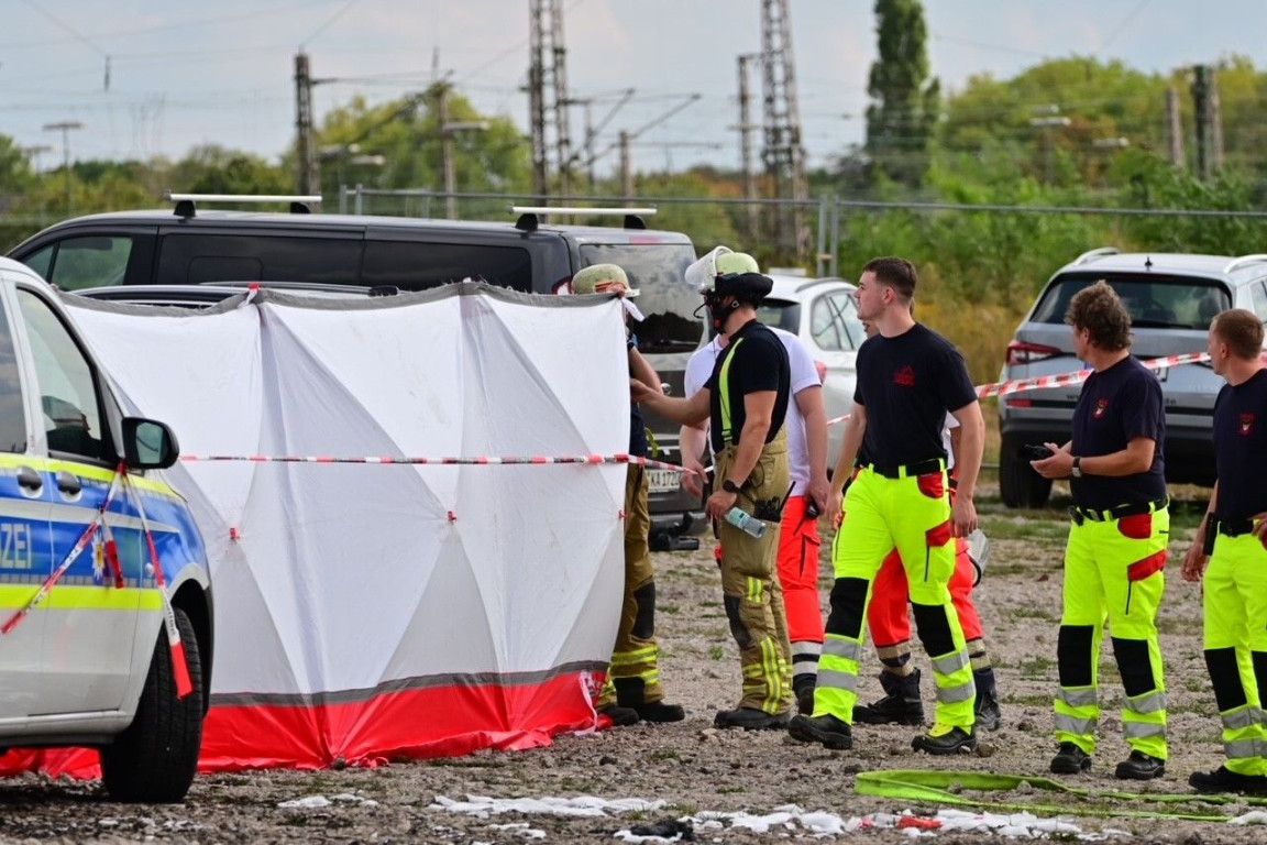 image.title Kreis Euskirchen: Kleinflugzeug bei dichtem Nebel abgestürzt  Express image