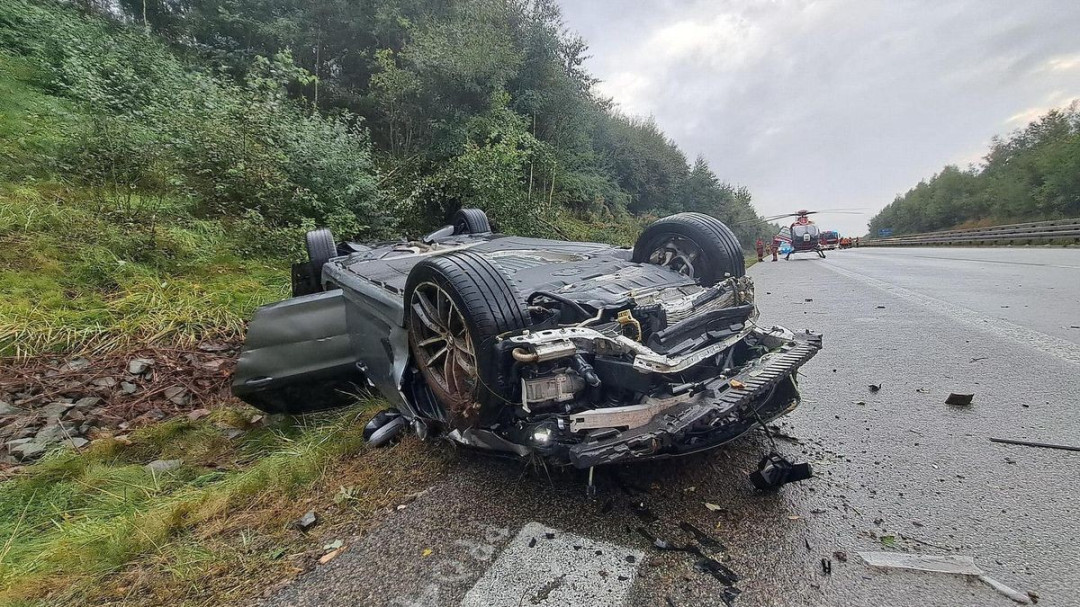 image.title Schwerer Unfall auf der A im Eichsfeld bei Starkregen: Frau und  image