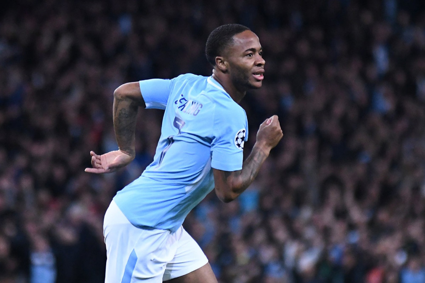 image.title Vertrag, Derbysieg, Rüffel: Raheem Sterling erlebt ereignisreiche Tage image